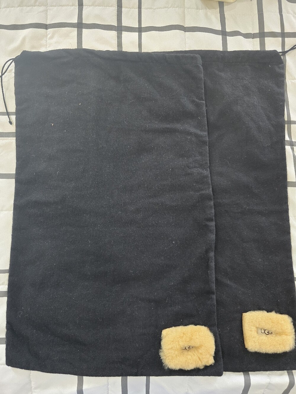 NEW UGG Set of 2 XL Black Dust Bags 25.5 x 15.5 Travel Storage